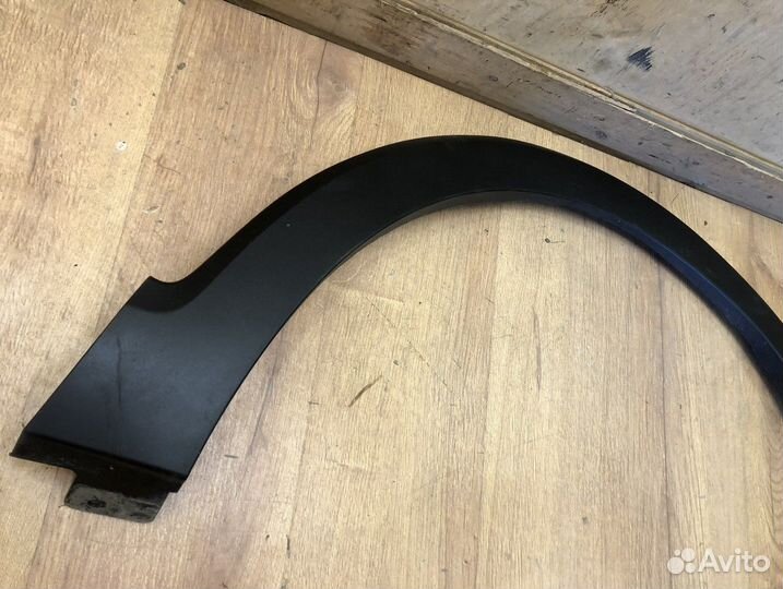 Накладка крыла переднего правого Renault Kaptur 20