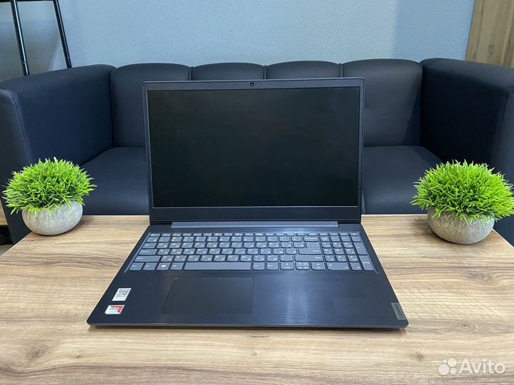 Lenovo шустрый 2020г AMD A4-9125 4gb 128gb SSD