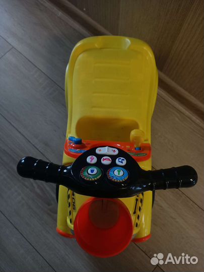 Паровоз-толокар с шариками