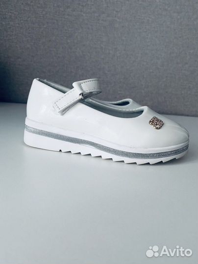 Туфельки для девочки