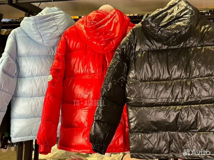 Пуховик moncler метка nfc