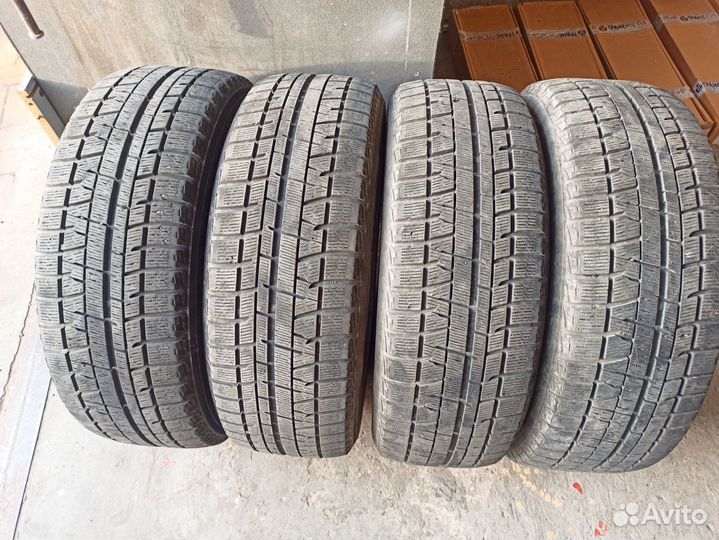 Yokohama Ice Guard IG50+ 215/55 R18 H