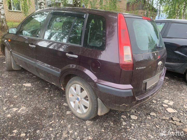 Ford Fusion 1.6 МТ, 2008, 150 000 км
