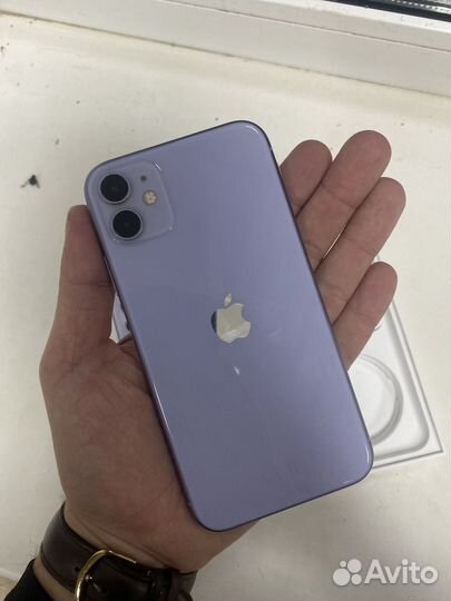 iPhone 11, 64 ГБ