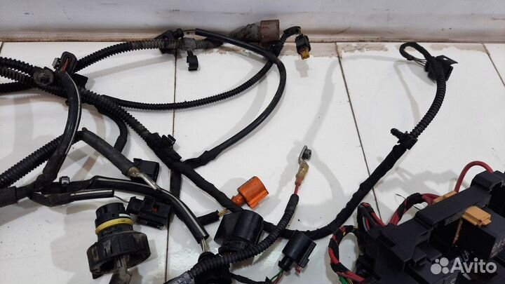 Электропроводка моторная 2,0 бензин (Audi A4)