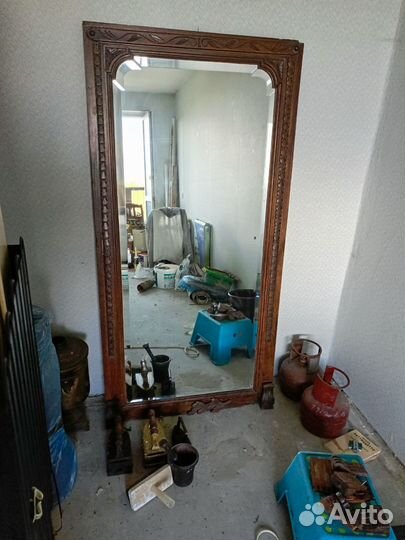 Зеркало антикварное