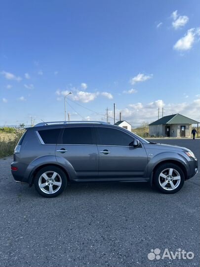 Mitsubishi Outlander 2.4 CVT, 2008, 178 300 км
