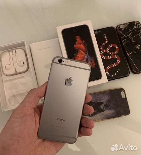 iPhone 6S, 32 ГБ