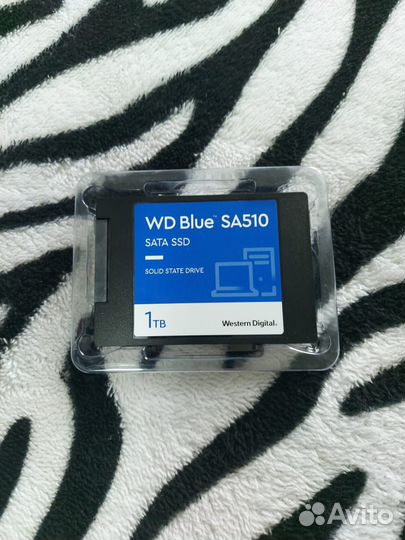 Жесткий диск 1 тб WD blue