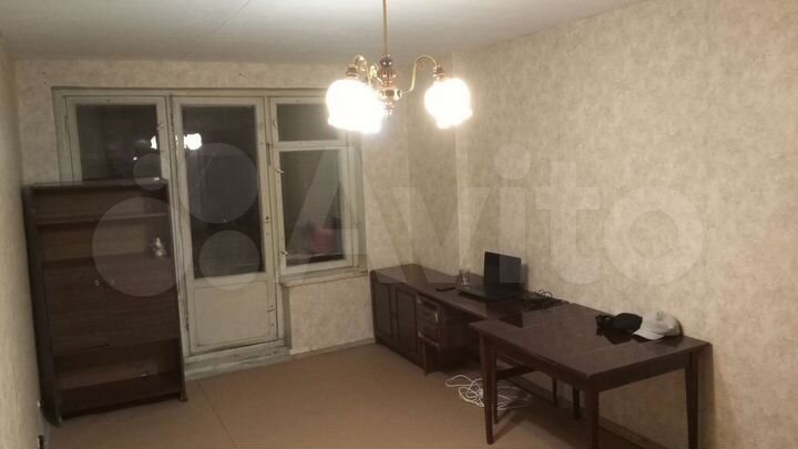 Комната 10,1 м² в 2-к., 2/5 эт.