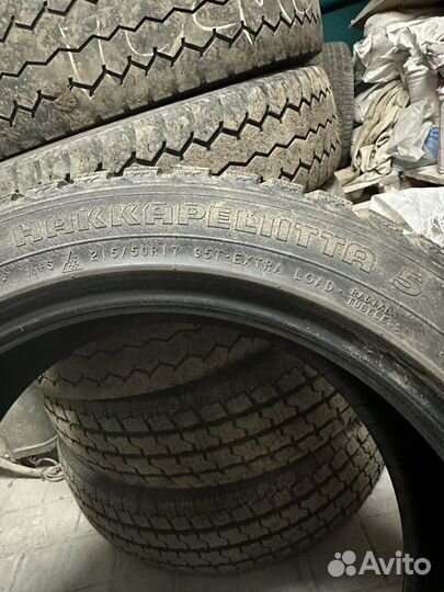 Nokian Tyres Hakkapeliitta 5 215/50 R17