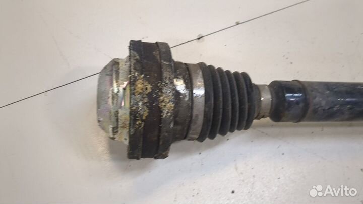 Полуось правая передняя Volkswagen Passat CC