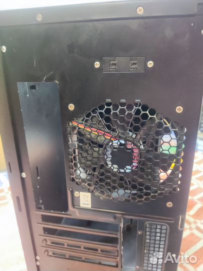 Корпус для пк Antec