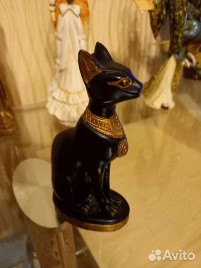 Статуэтка из полистоуна (искусств камень)