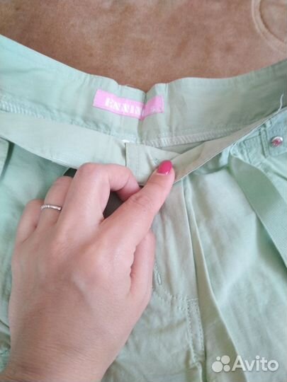 Шорты женские