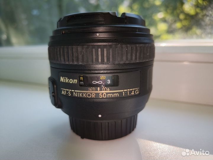 Объектив Nikon 50mm f/1.4G AF-S Nikkor