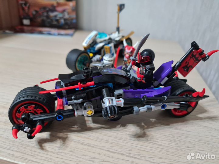 Lego ninjago уличная погоня 70639