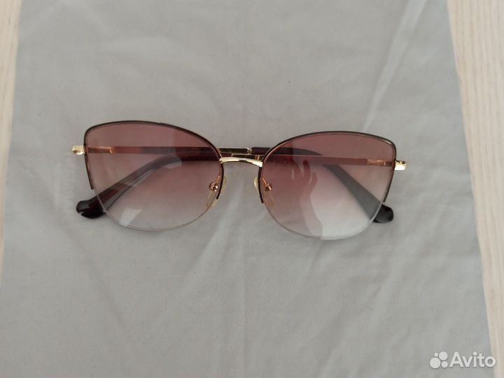 Очки 3+ для чтения