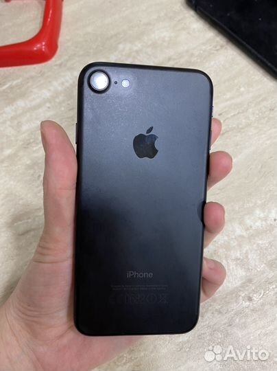 iPhone 7, 32 ГБ
