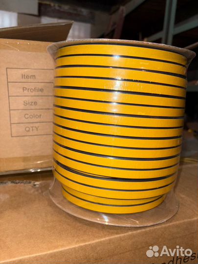 Уплотнитель для окон и дверей