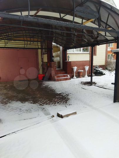 Дом 139,7 м² на участке 7,7 сот.