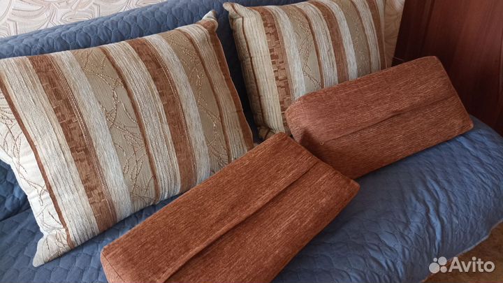 Подушки для дивана большие