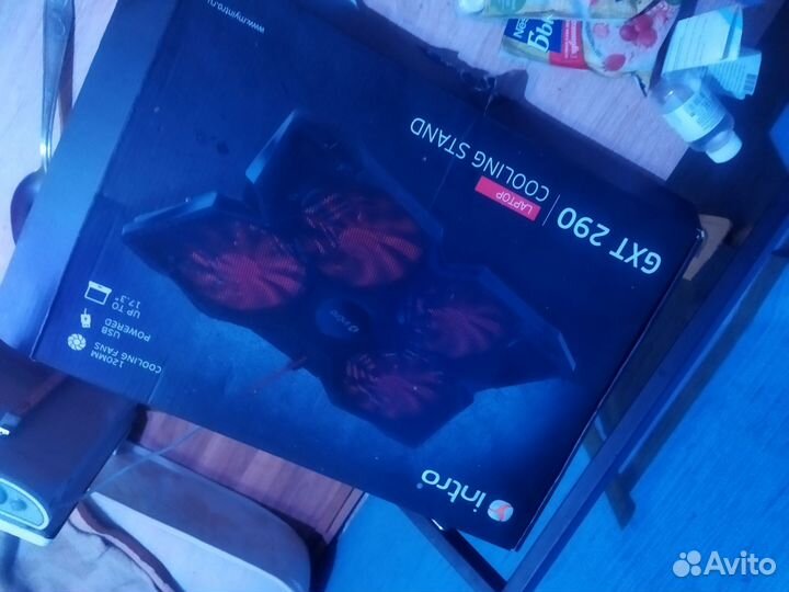 Подставка с охлаждением