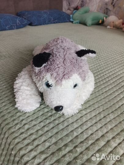 Собака с породой Хаски. Мягкая игрушка