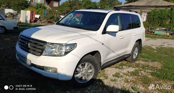 Комплект кузовных деталей на Ленд Крузер 200