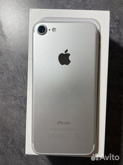 iPhone 7, 32 ГБ