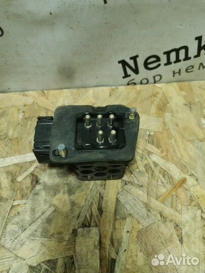 Резистор печки Mercedes-Benz E-Classe W124 M102