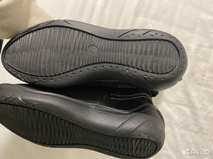 Сапоги Лель новые 36