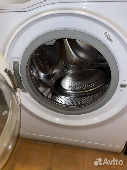 Стиральная машинка hotpoint ariston