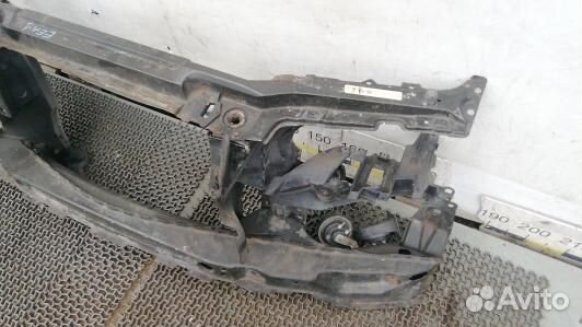 Передняя панель крепления облицовки (телевизор) BM