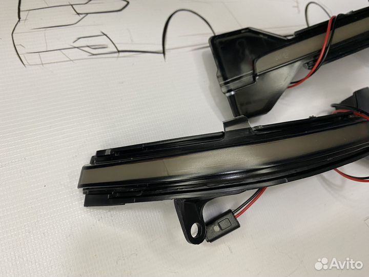 Комплект повторителей поворотов BMW F10 F01 новые