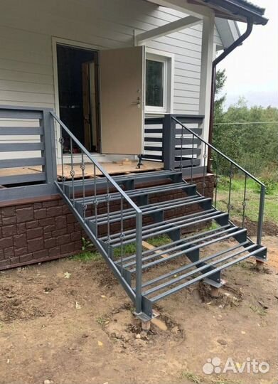 Лестница в дом