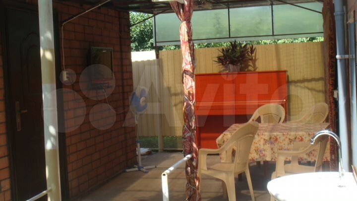 Дом 30 м² на участке 5 сот.