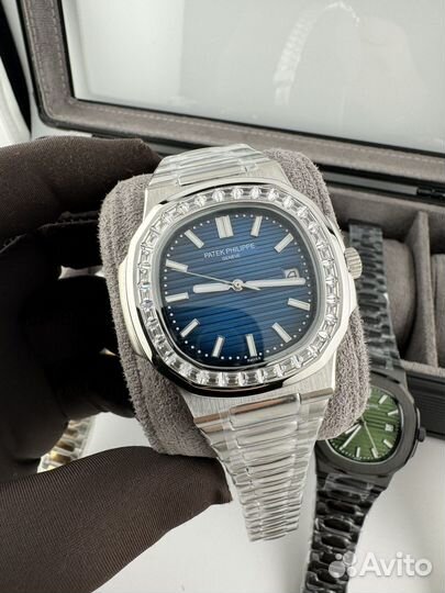 Часы Patek Philippe Nautilus 40мм
