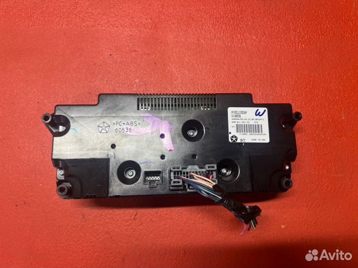 Блок управления климат-контролем Chrysler Jeep