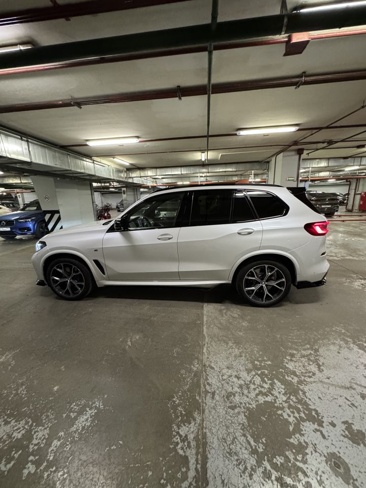 BMW X5: фото из отзыва