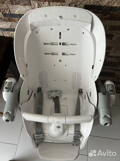 Стульчик для кормления peg perego