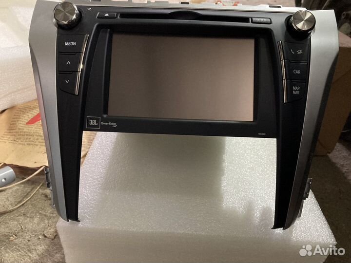 Магнитоа jbl с навигационным блоком Тойота Камри