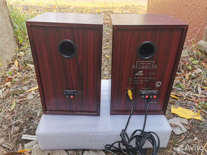 Компьютерные мультимедийные колонки AVE-D30