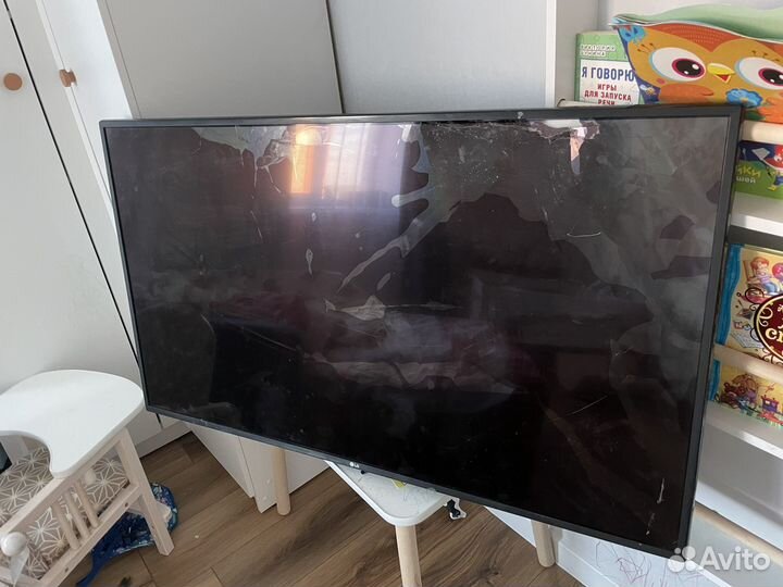 Телевизор lg 49 на запчасти