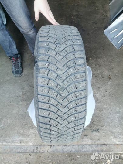 Michelin Latitude X-Ice North 225/60 R18
