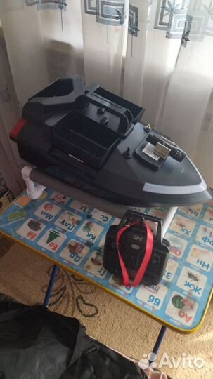 Продам кораблик для рыбалки новый