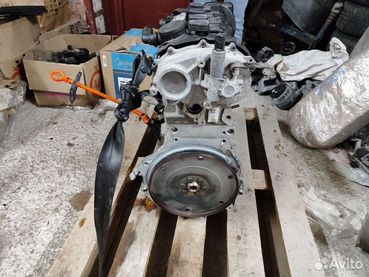 Двигатель Volkswagen Passat B6 2.0FSI BVY