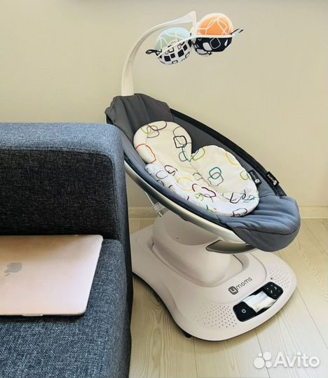 Электронные качели 4moms Mamaroo 4.0