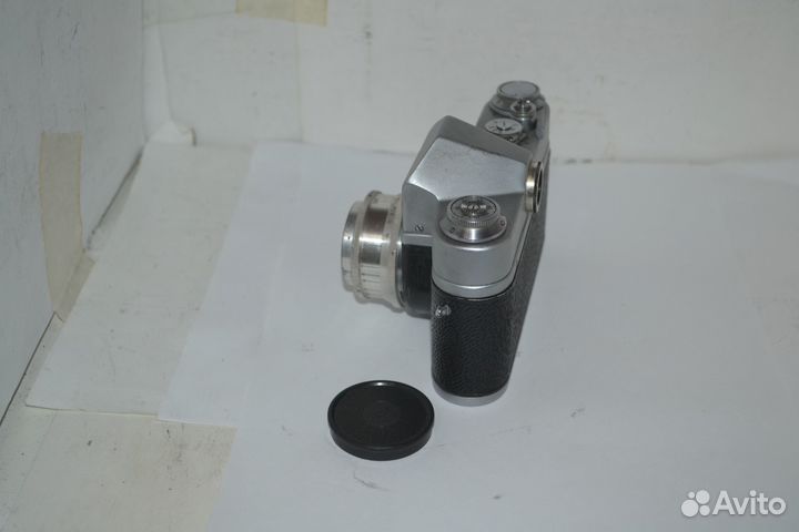 Зеркальный фотоаппарат Зенит 3 №61008130 К.М.З