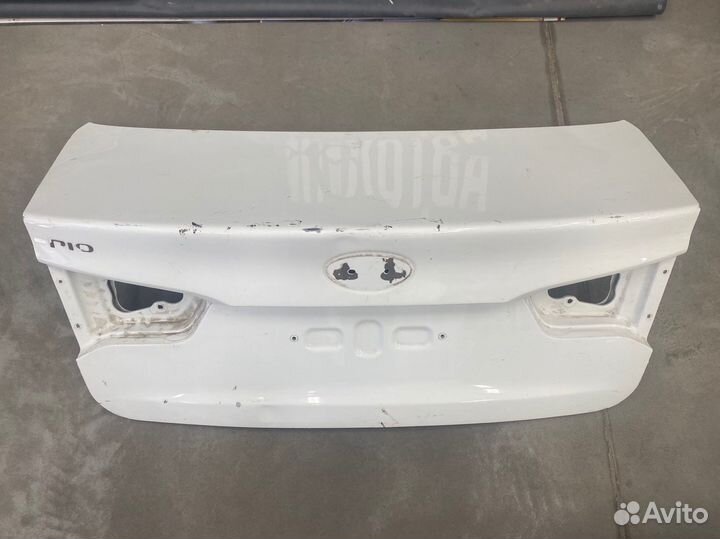 Крышка багажника Kia Rio 3